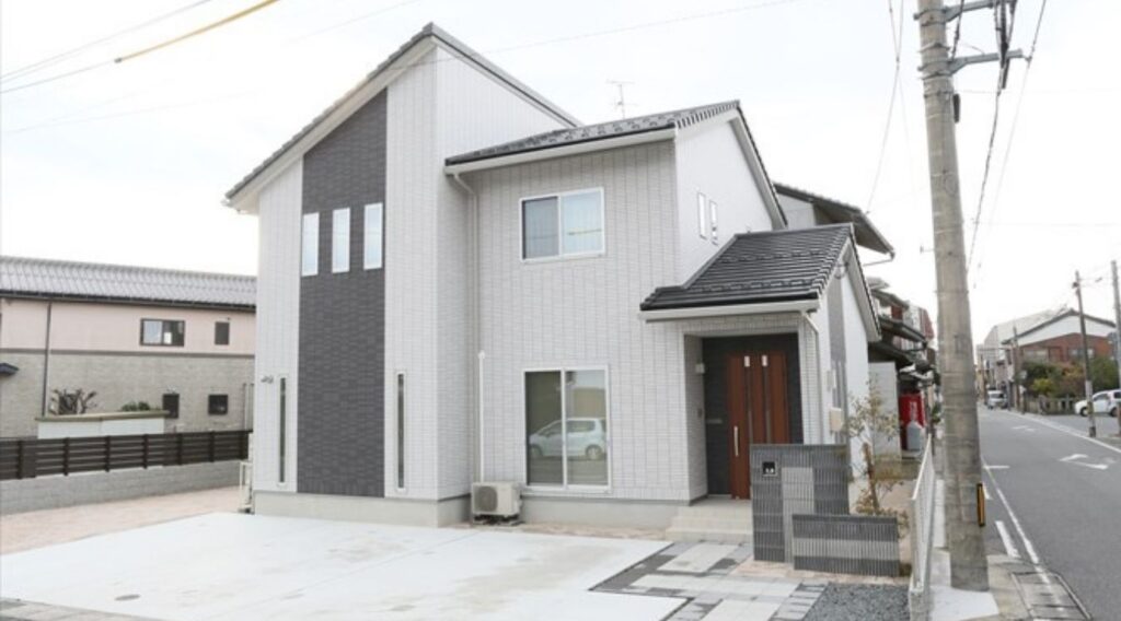 クレバリーホーム米子店・鳥取中央店の外観施工事例